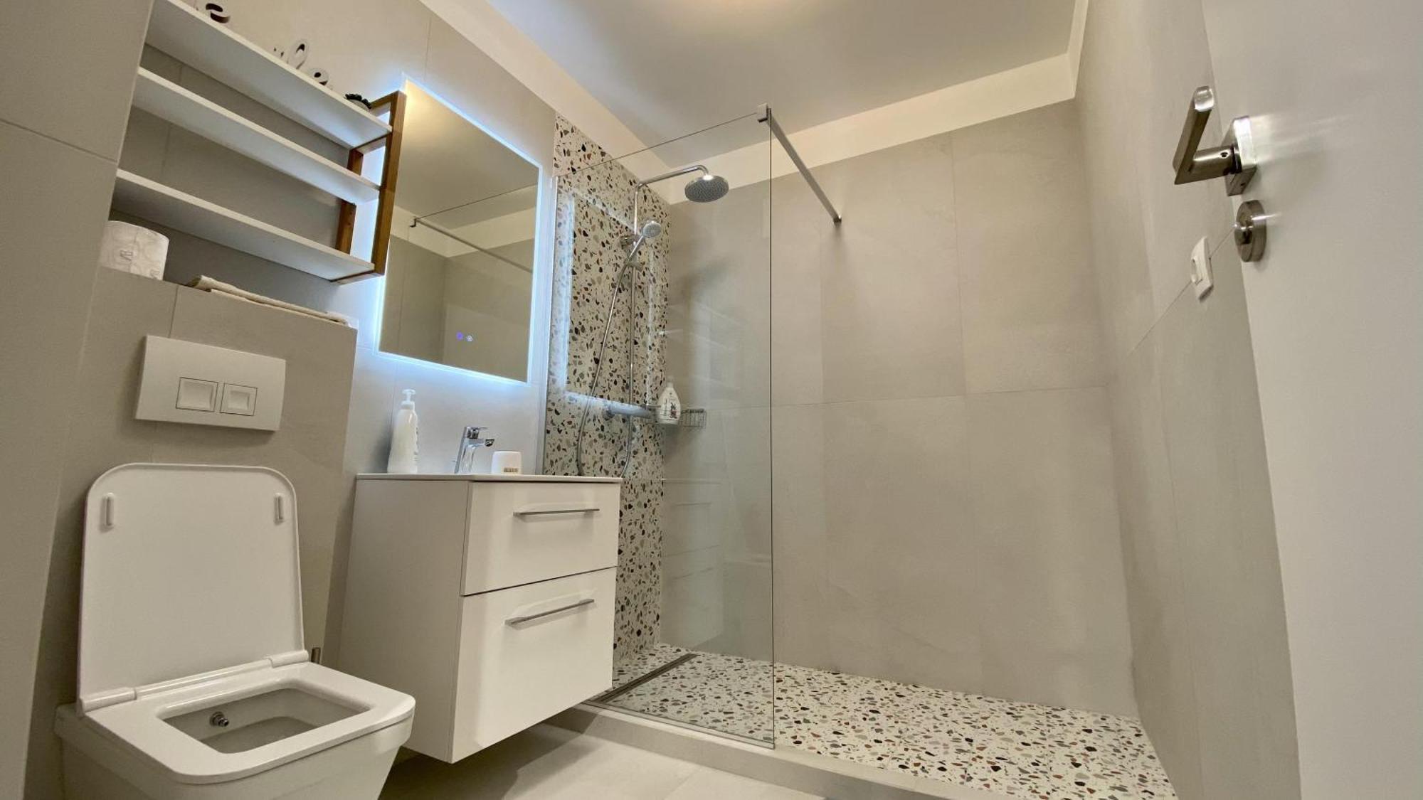 This Is Us Apartments Oradea Ngoại thất bức ảnh